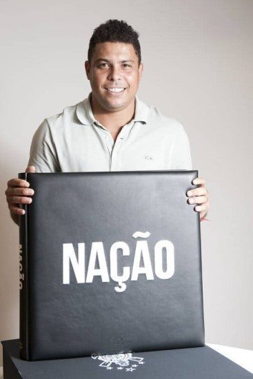 Livro Nação - Edição autografada pelo marcelinho